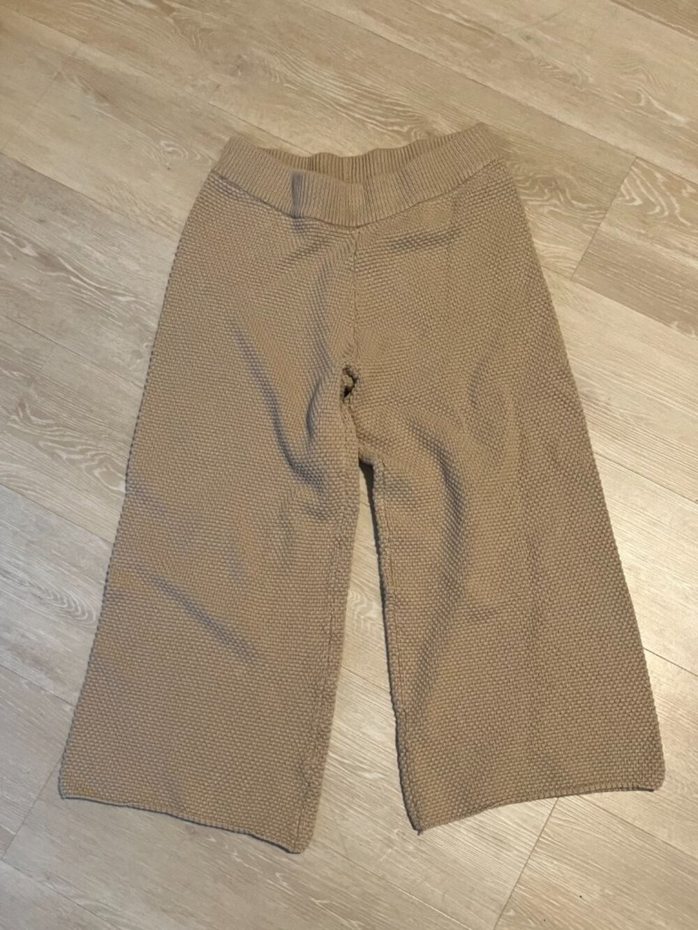 Mod Ref 100% cotton ribbed knit trousers size M